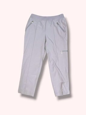 Tan taupe cargo capri pants with pockets